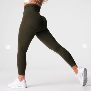 BRAND NEW NVGTN olive 2.0 seamless leggings